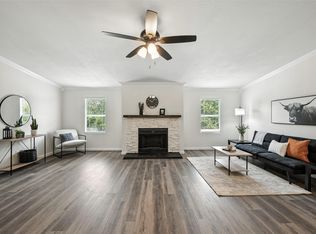 180 Wonder Dr, Springtown, TX 76082