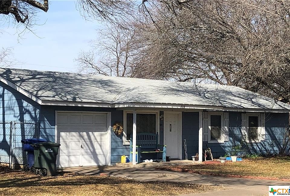 2nd image of 705 Michelle Dr