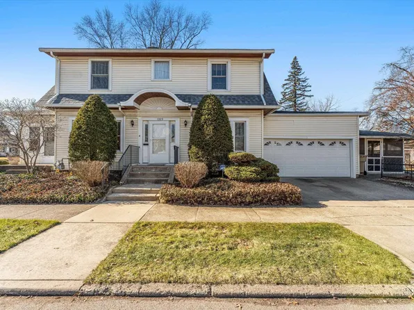 1323 E Ewing Ave, South Bend, IN 46613