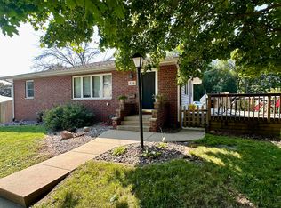 326 Monroe St, Dubuque, IA 52001
