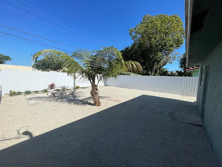 2321 NW 23rd Ln #2 — Photo 12