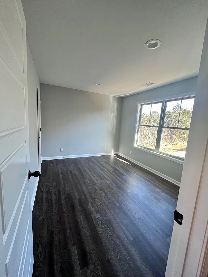 1200 Bluebird Rd — Photo 4