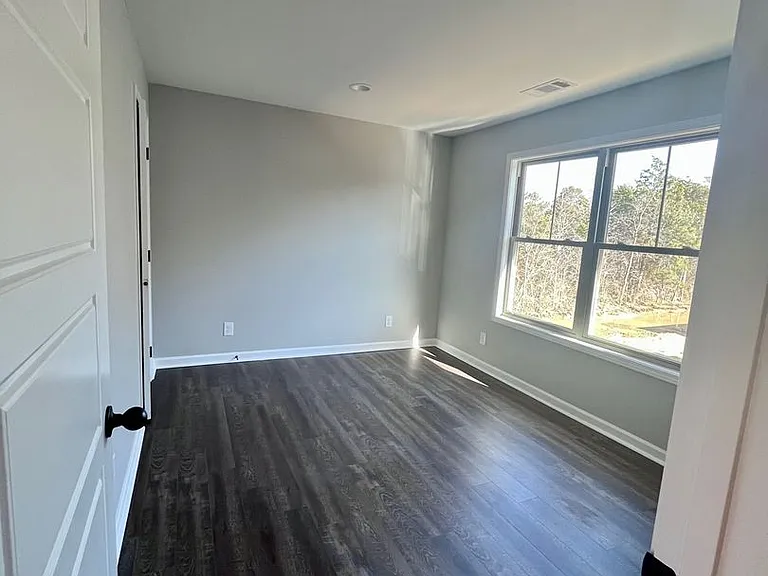 1200 Bluebird Rd — Photo 4