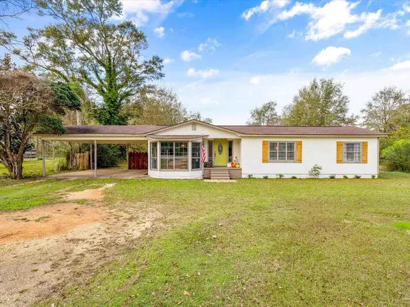 9991 Highway 97, Century, FL 32535