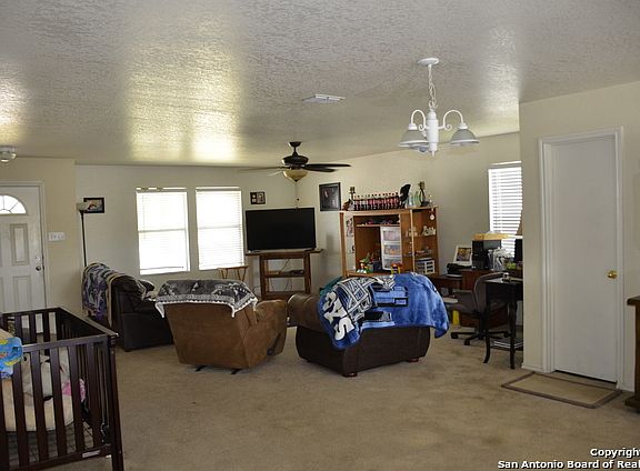 4th image of 3246 Palo Crest Dr