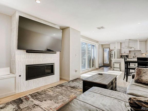 3rd image of 1417 Irving Street