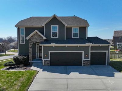 1201 Belinder Dr, Raymore, MO, 64083