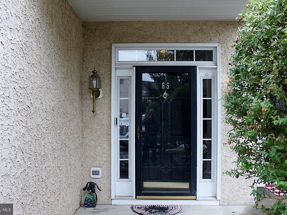 4th image of 65 W Sarazen Dr