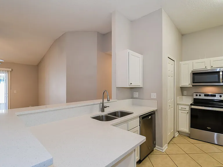 5462 Catspaw Ln — Photo 6