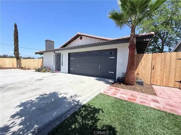 972 E Lynwood Dr, San Bernardino, CA 92404