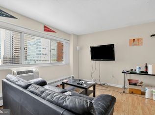 2101-17 Chestnut St #923, Philadelphia, PA 19103