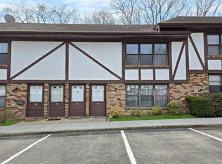 86 Bailey Court #86, Middle Island, NY 11953