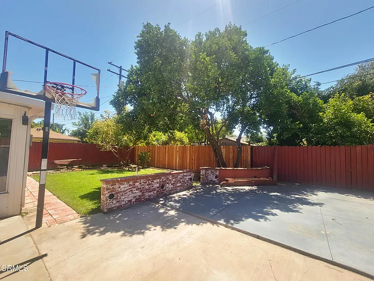 2919 Doolittle Ave — Photo 25