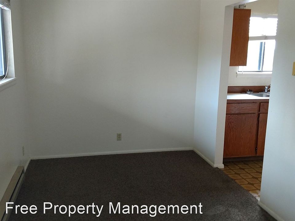1st image of 117 S 100 W APT 8