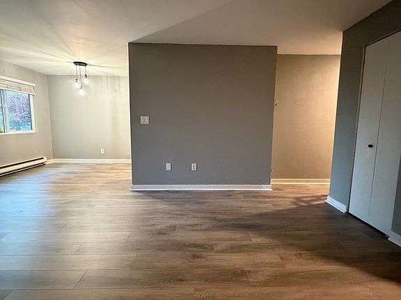 2nd image of 15280 Macadam Rd S APT E102