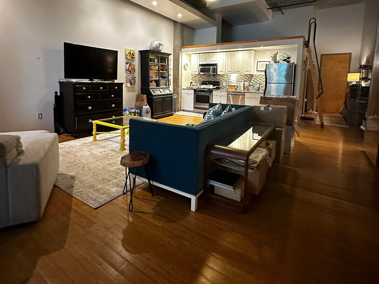 1 bed, $3,000 — Photo 3