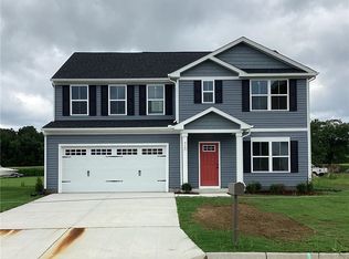 319 Pointers Dr, West Point, VA 23181