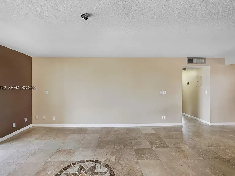 321 SE 3rd St #408 — Photo 15