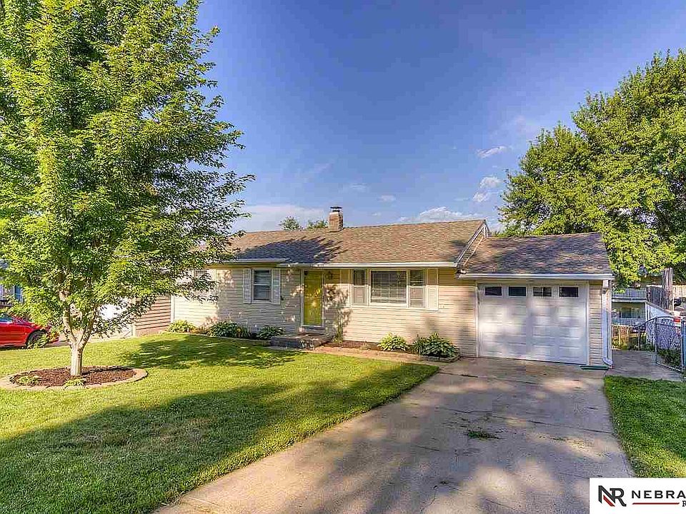 1st image of 3108 S 52nd St