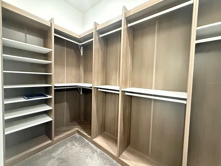 2074 Brillante Dr — Photo 12