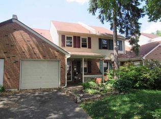 40 Princeton Ct, Morrisville, PA 19047
