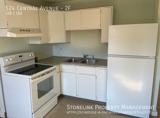 524 Central Ave #2F, Pawtucket, RI 02861