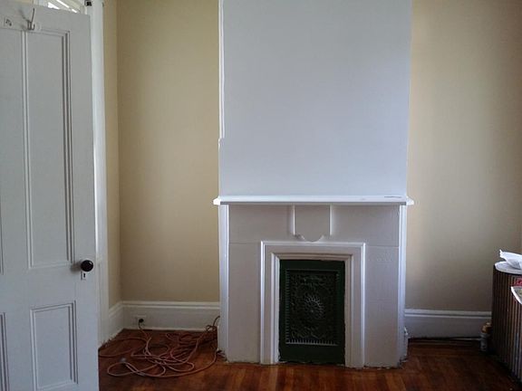 3rd image of 179 N Grove St #2