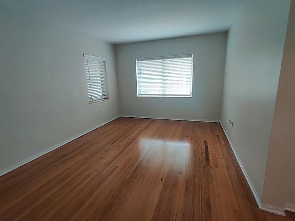 4th image of 8031 Abbott Ave #2