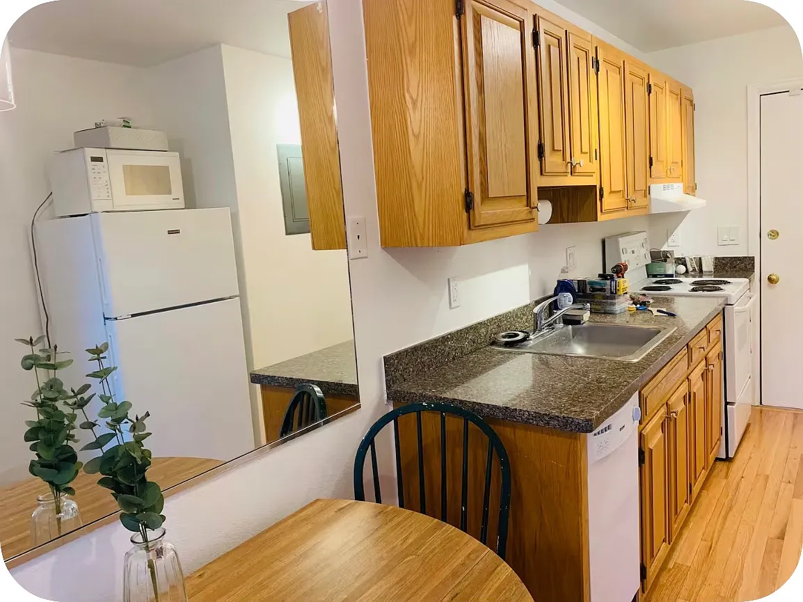 1 bed, 500 sqft, $2,800 — Photo 3