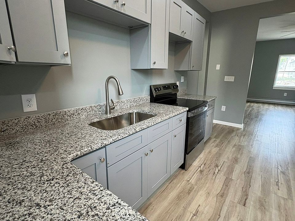 1st image of 615 George St