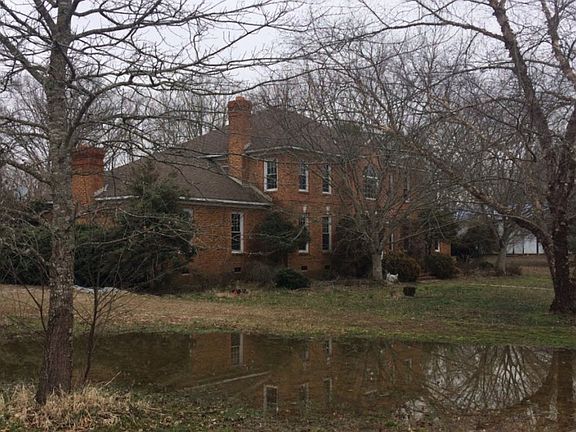 3rd image of 15298 Windy River Farm Ln