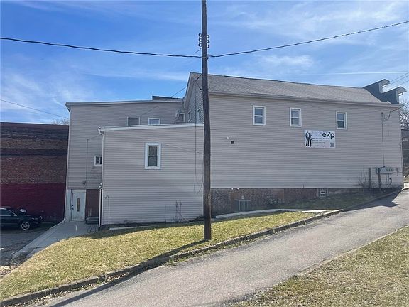3rd image of 315 Center Ave #317