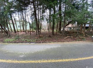 669 Muckleshoot Cir, La Conner, WA 98257
