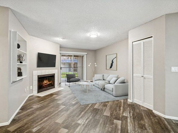10300 NE Evergreen Pkwy #315