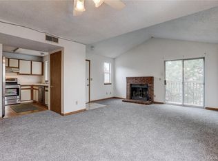 976 S Yukon St, Lakewood, CO 80226