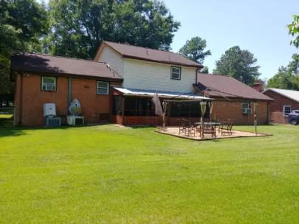 4200 Greenbriar Dr, Chester, VA 23831