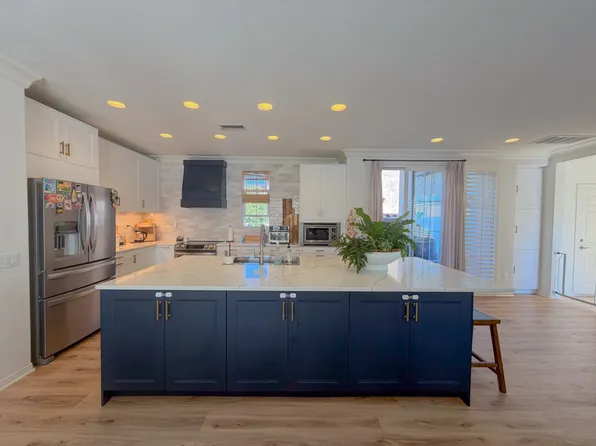 9 Allbrook Ct, Mission Viejo, CA 92694