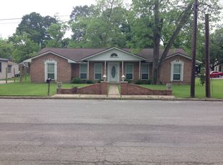 300 E Orange St, Angleton, TX 77515