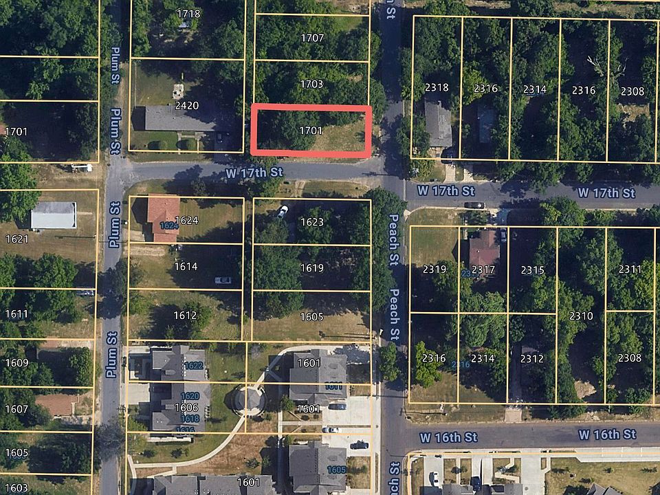 2nd image of 1701 Peach St