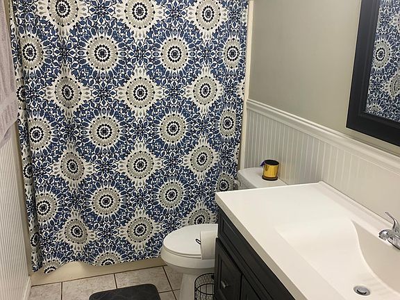 3rd image of 2318 Cicily Ln