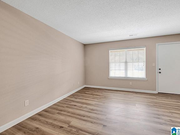 5th image of 1008 Patton Creek Ln #1008