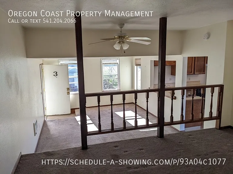 356 SE Alder St #3 — Photo 4