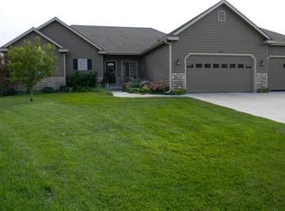 2212 Deven Pl, Salina, KS 67401