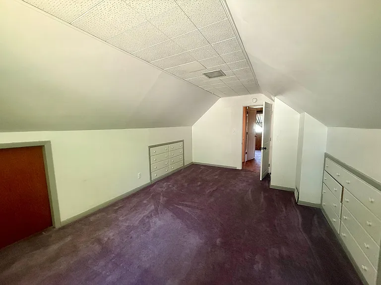 23861 Colbourne Rd — Photo 14