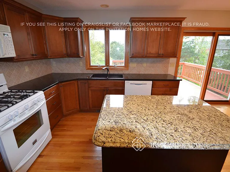 3850 Jamestown Curv — Photo 4