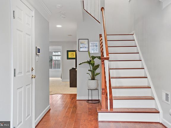 3rd image of 4295 Park Green Ct