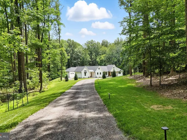 41737 Daleview Ln, Leesburg, VA 20176