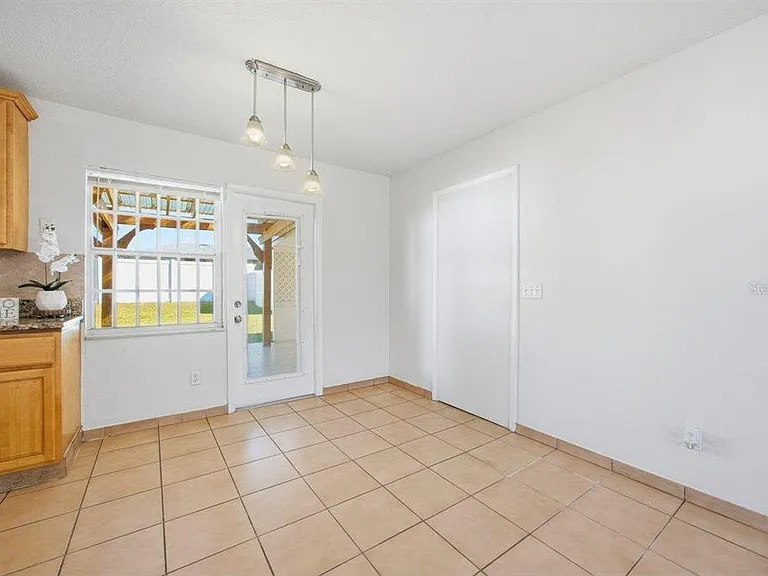 5681 Tulip Ave — Photo 10
