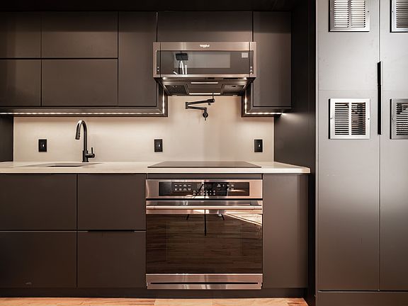 2nd image of 1121 Lafayette Ave #2A