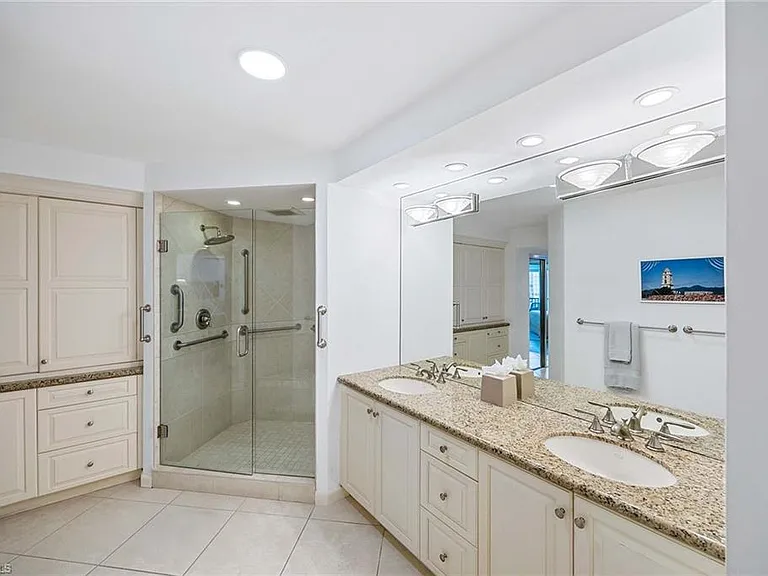 4651 Gulf Shore Blvd N #1106 — Photo 25